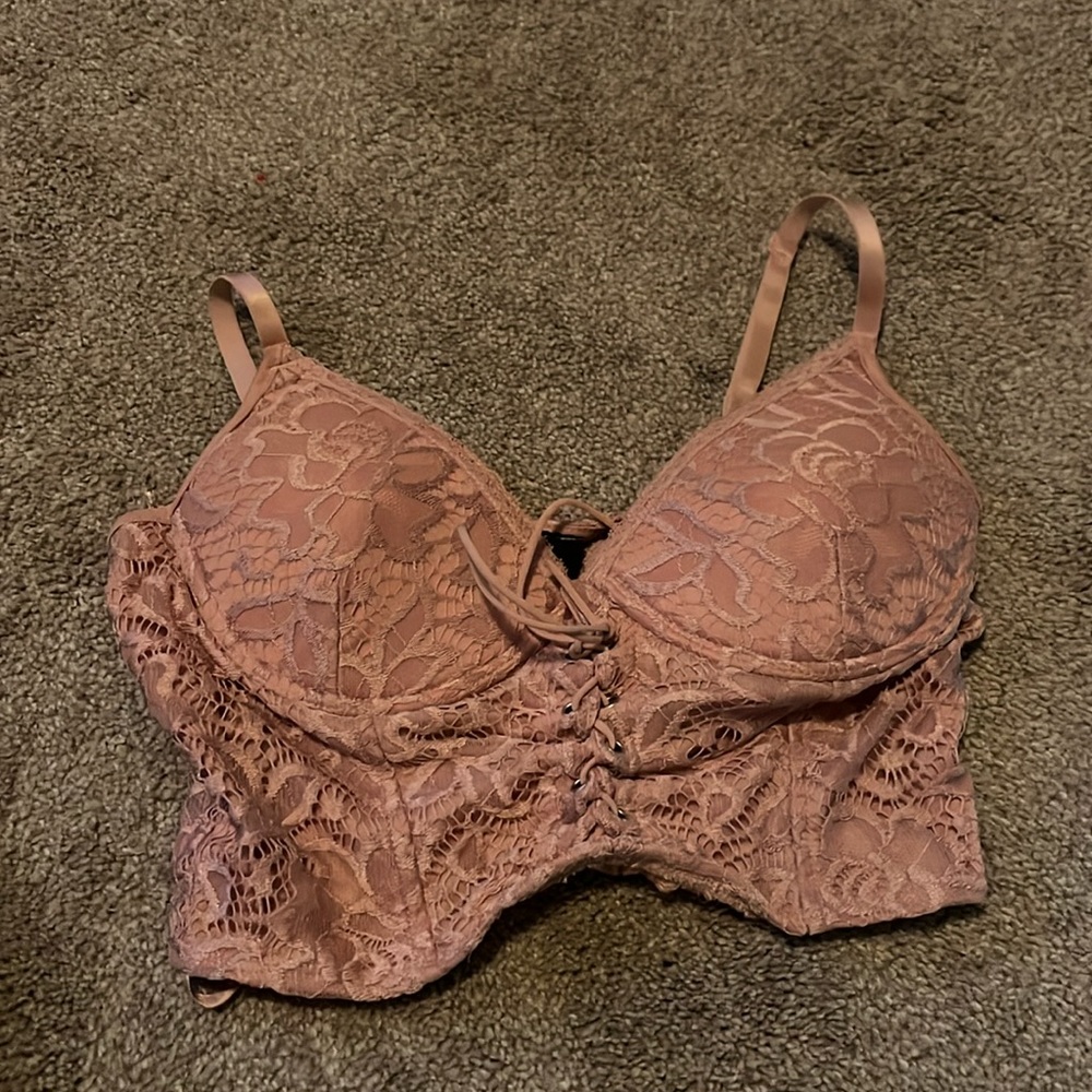 Size Medium Pink Lace Corset